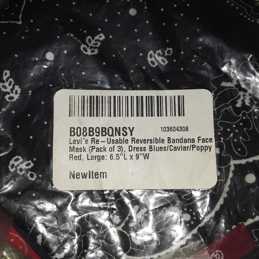 Levi's Reversible Reusable Masks - Picture 2 of 2